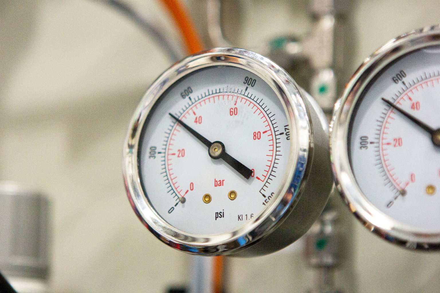 A Basic Guide to Helium Leak Testing VES